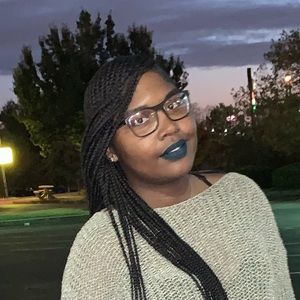 Meet your Posher, Latrina